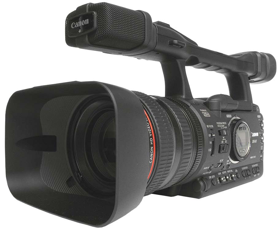 Tříčipová profesionálka Canon XHA1S z roku 2009...