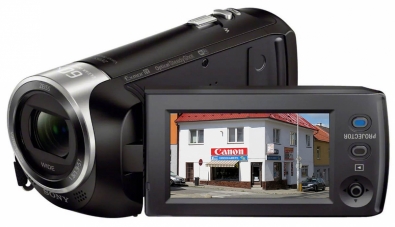 Videokamera Sony HDR-PJ410 s otevřeným LCD
